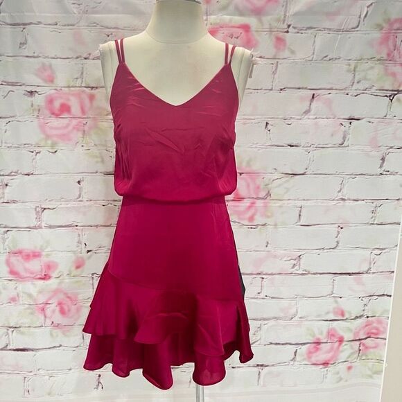 Lulus On the Floor Women's Strappy Tiered Ruffled Satin Fuchsia Dress Size XS NW - Picture 4 of 12